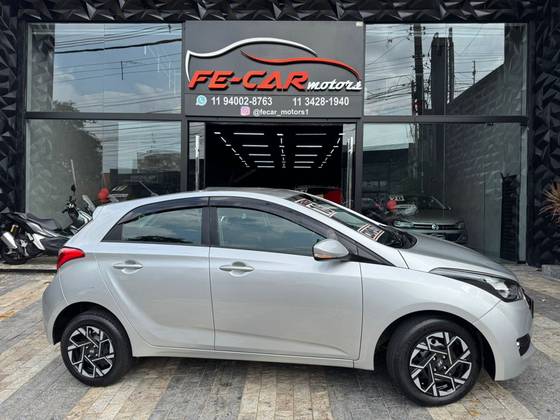 HYUNDAI HB20 1.0 COMFORT PLUS 12V FLEX 4P MANUAL